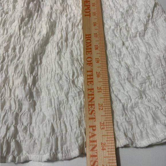 Mittoshop white size small Lagenlook v neck top w/ balloon sleeves. Raw edges - Picture 15 of 15